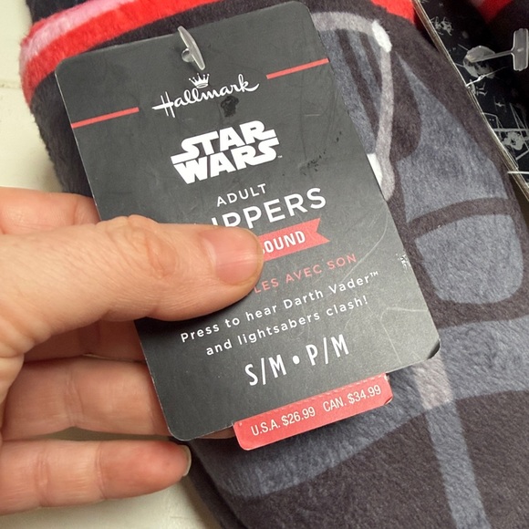 Adult slippers small medium new - Picture 2 of 3